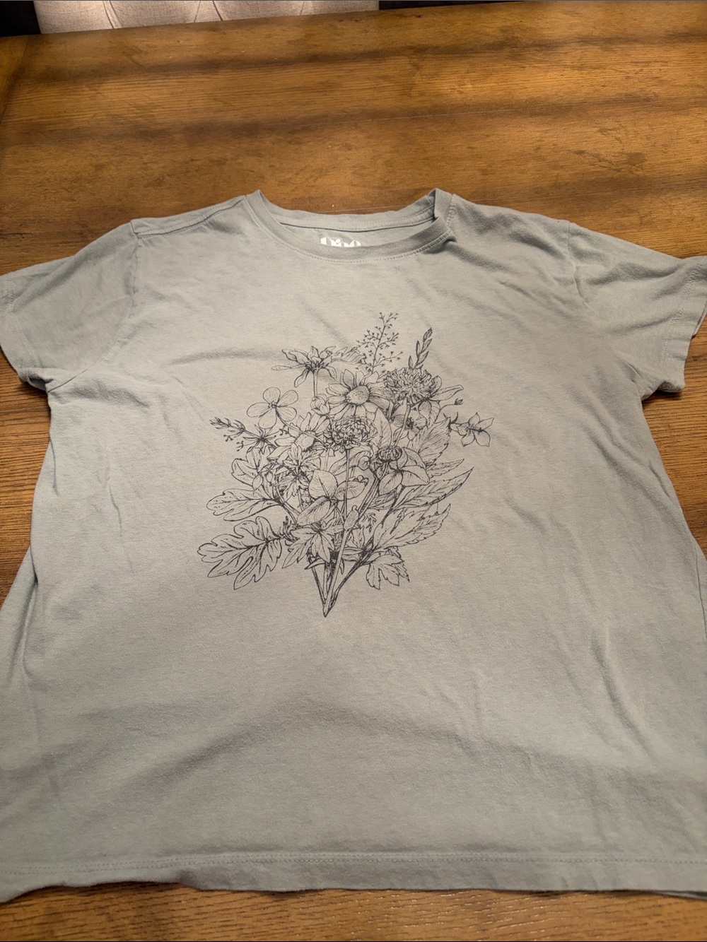 Women’s Sage Green Floral Sketch Short-Sleeve Tee